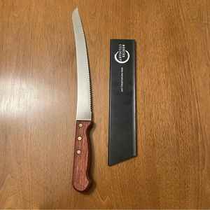 Bread Knife 16" Mercer Praxis Curved 10" Blade Rosewood Handle with Knife Guard